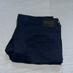 Signature Levi Mens 36x30 S67 Athletic Navy Pants